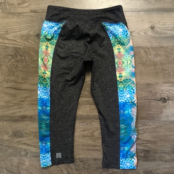 Lularoe Jade Womens Capri Workout Leggings NWOT S - Picture 2 of 4